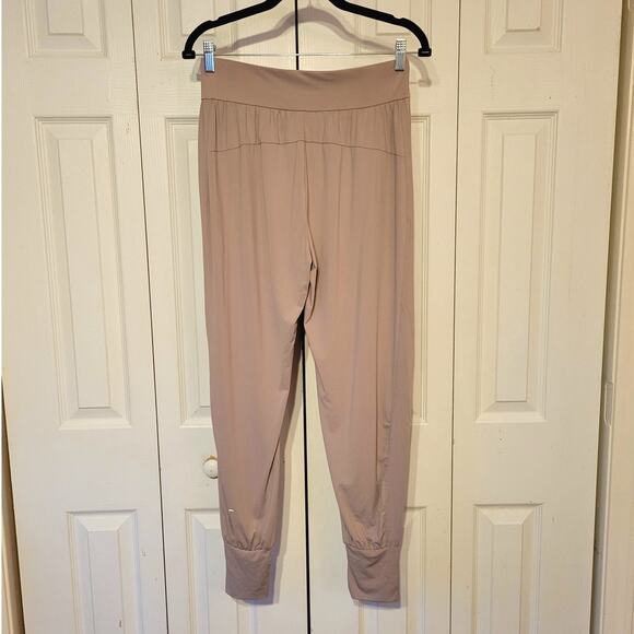 Zyia Active, Medium | Lilac 'Jogger in a bottle 2' Work Out Yoga Pants - Picture 5 of 7